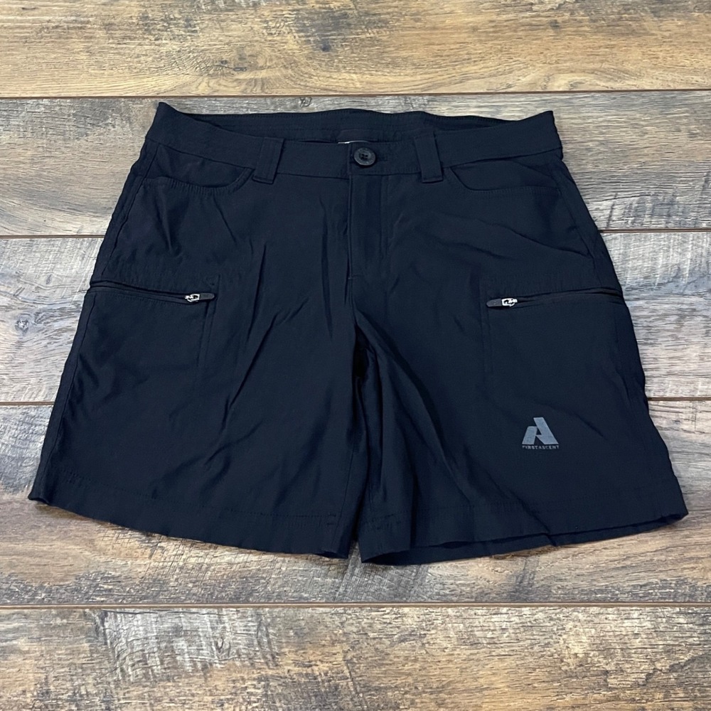 Eddie Bauer First Ascent Women 4 Black Hiking Shorts Zipper Pockets Gorp Stretch